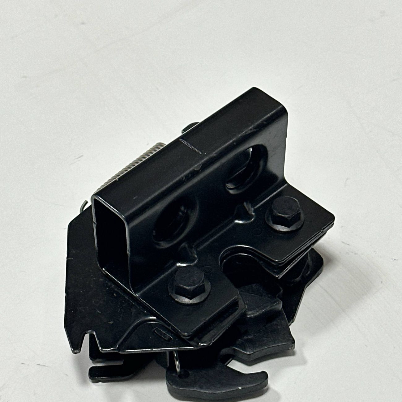 X01-8402211-P